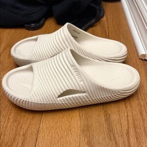 CROCS Cream/ Yellow Slide Sandals